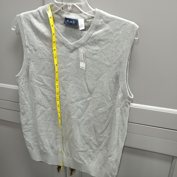 NWT V-Neck Sweater Vest Boys 16 XXL Smoke Grey The Children’s Place - Picture 7 of 13